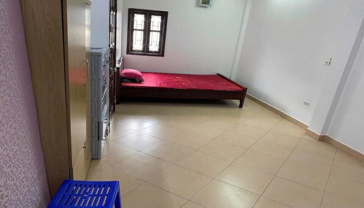 Cho thuê ở gia đình, nhóm 10 người 325 Kim Ngưu, 31m2, 4 tầng, 3 ngủ, 3 WC, 9.7  Triệu - vào ngay